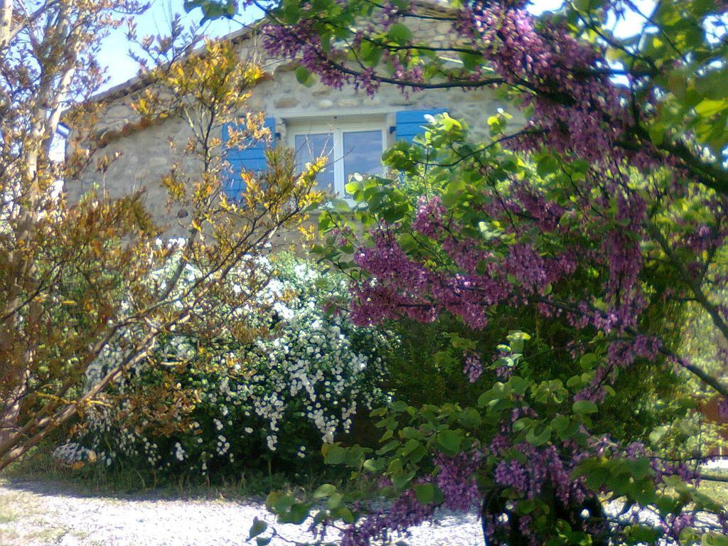 Villa La Nichoule à Rosières Chambre photo